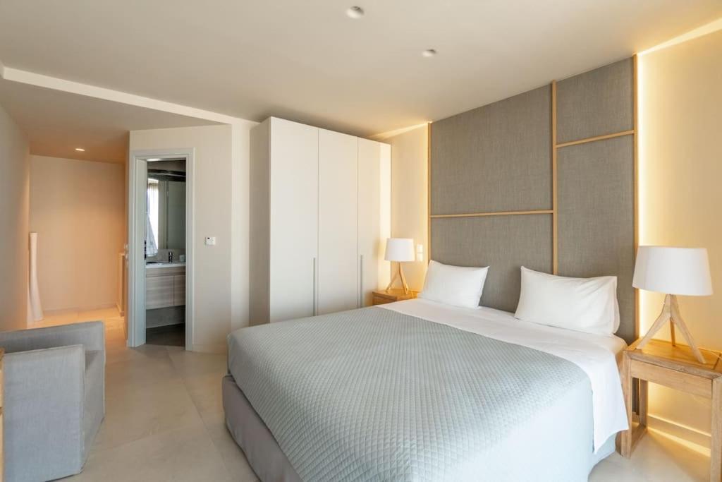 Cw Athens Riviera Suite Extérieur photo